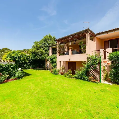 빌라 La Bouganville - House With Garden And Sea View *