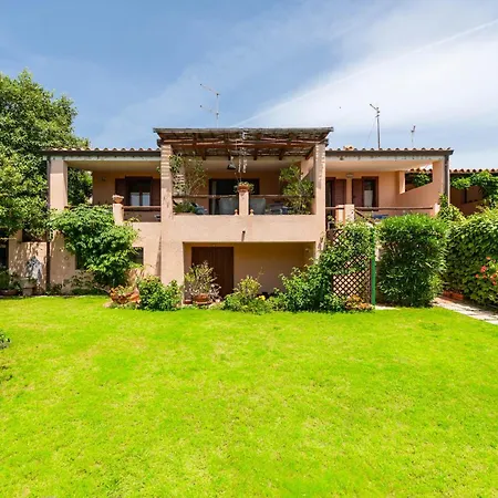 Vila La Bouganville - House With Garden And Sea View Geremèas