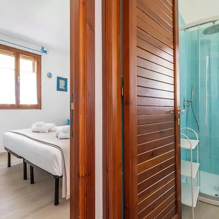 Vila La Bouganville - House With Garden And Sea View Geremèas