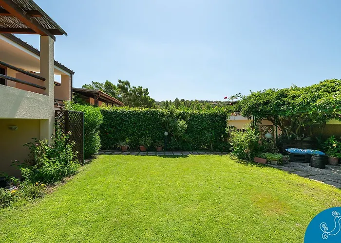 La Bouganville - House With Garden And Sea View * Geremèas