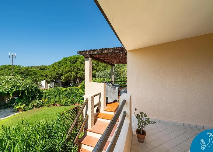La Bouganville - House With Garden And Sea View Geremèas